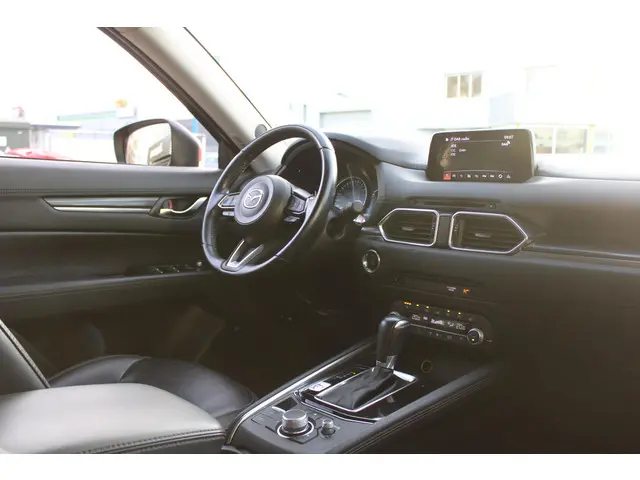 Mazda CX-5 2.5 SkyActiv-G 194 Luxury 2019 Benzine 13