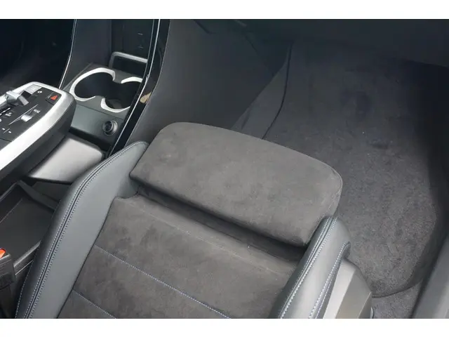 BMW X2 sDrive20i 2025 Benzine 10