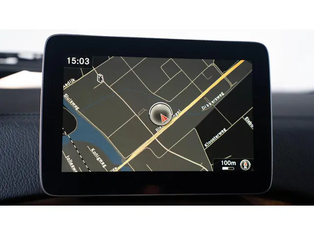 Mercedes-Benz G-Klasse 500 2017 Benzine 37