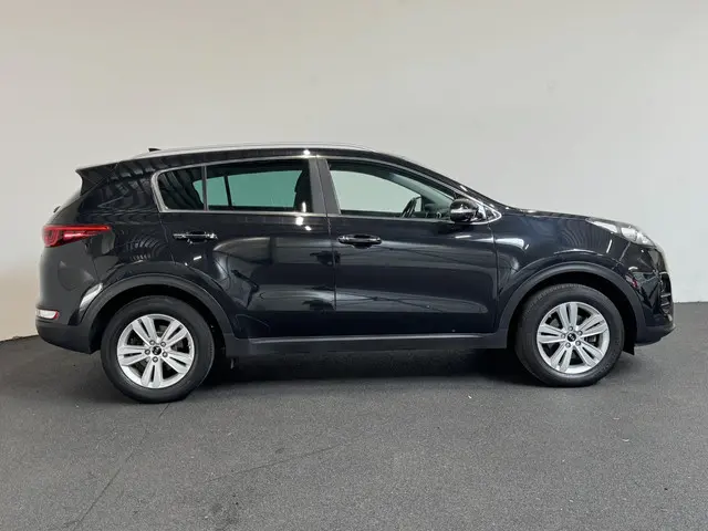 Kia Sportage 1.6 GDI First Edition 2016 Benzine 2
