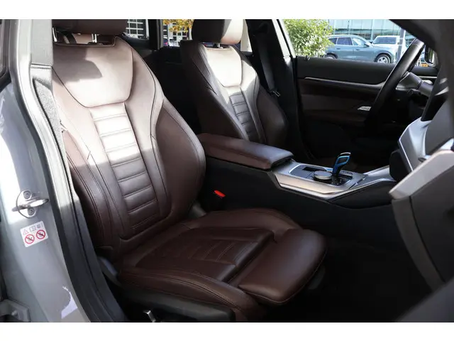 BMW i4 M50 High Executive 84 kWh 2022 Elektrisch 8