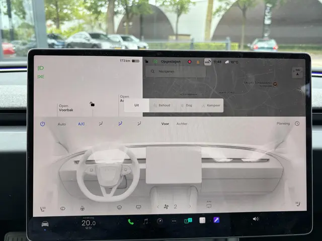 Tesla Model 3 RWD 60 kWh 2024 Elektrisch 23
