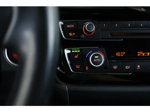 BMW 3 Serie Touring 320i M-Sport 184pk 2017 Benzine 20