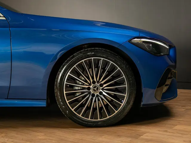 Mercedes-Benz CLE Cabriolet 200 AMG Line 2024 Benzine 8