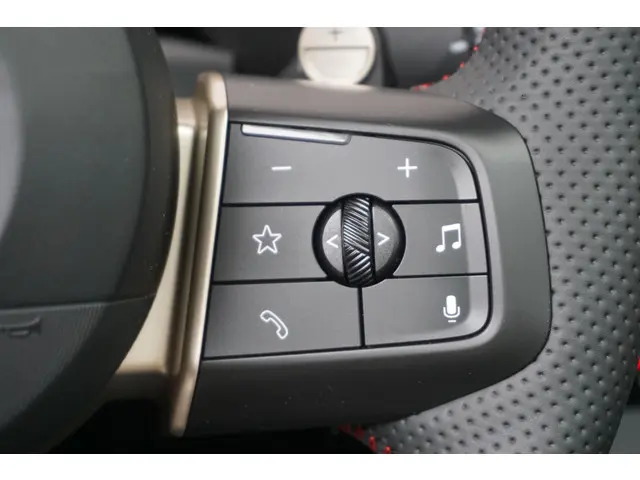 MINI 3-Deurs C 2024 Benzine 13