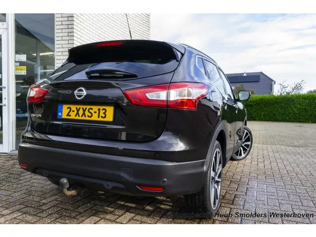 Nissan QASHQAI 1.2 Premier Edition 2014 Benzine 45