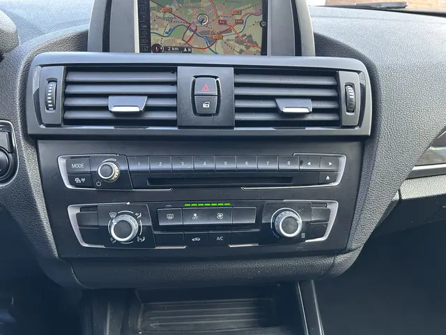 BMW 1 Serie 116i M Sport Edition 2015 Benzine 17