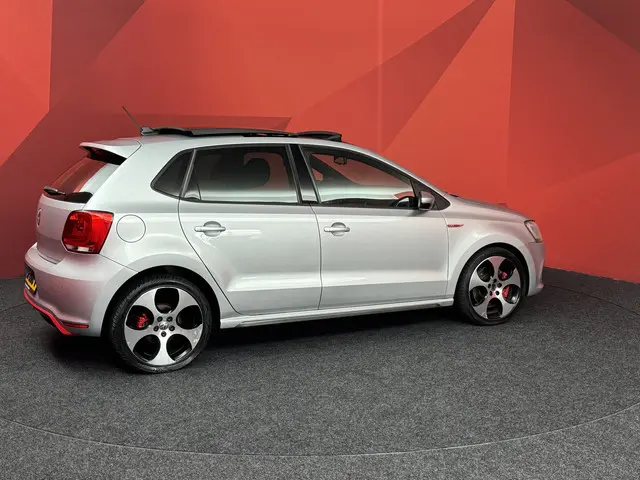 Volkswagen Polo 1.4 TSI GTI 2014 Benzine 22