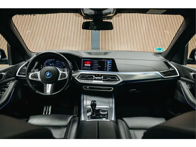 BMW X5 xDrive45e High Executive 2022 Hybride Benzine 18