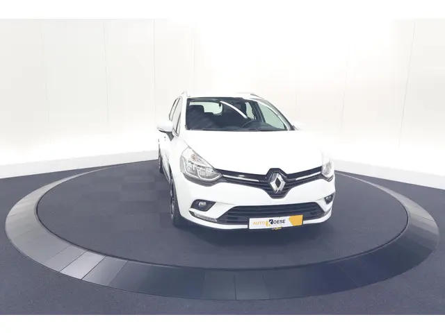 Renault Clio Estate TCe 90 Limited 2019 Benzine 65
