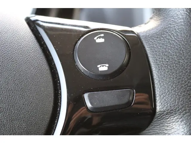 Toyota Aygo 1.0 VVT-i x-joy 2019 Benzine 25