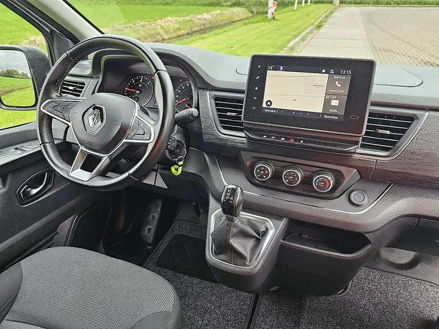 Renault Trafic 2.0 DCI 2022 Diesel 8