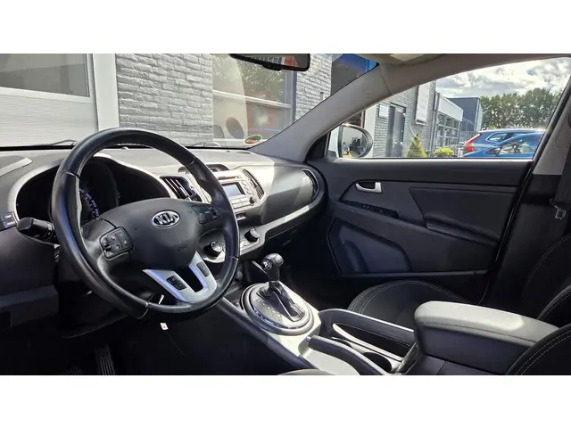 Kia Sportage 2.0 Vision 2013 Benzine 11