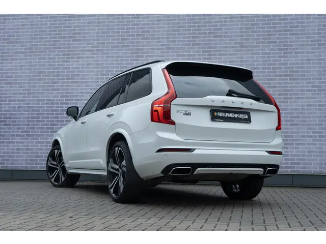 Volvo XC90 2