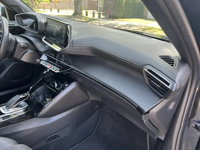 Peugeot e-2008 EV GT 2022 Elektrisch 18