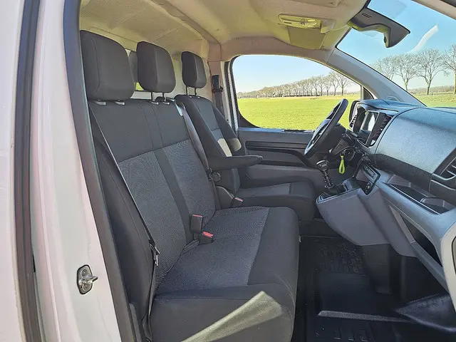 Opel Vivaro 1.5 2022 Diesel 7