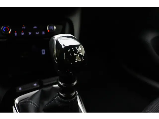 Opel Corsa 1.2 Turbo 100pk Yes 2025 Benzine 19