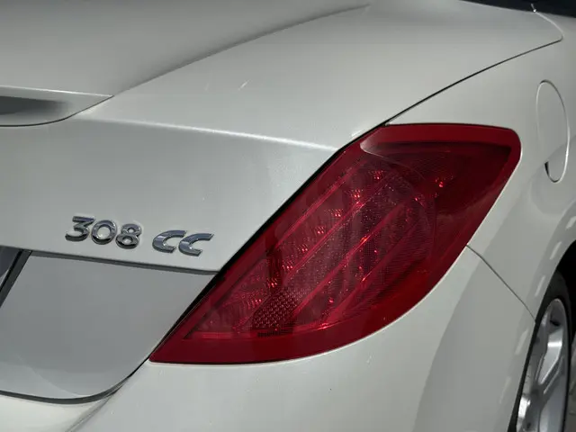 Peugeot 308 CC 1.6 THP Roland Garros 2014 Benzine 16
