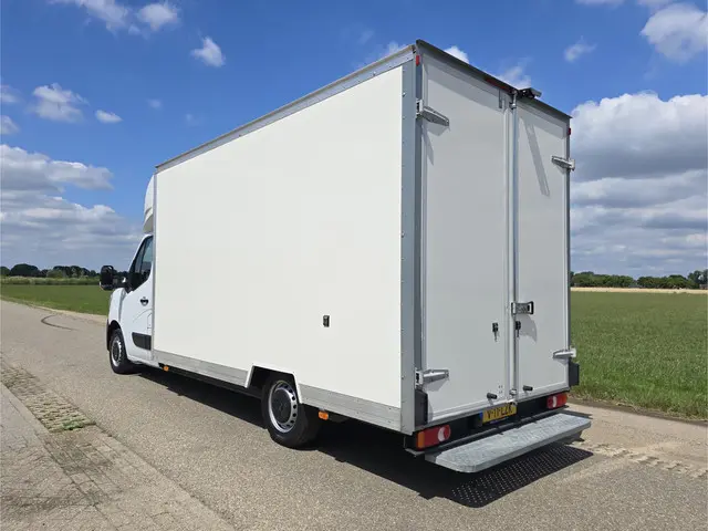 Renault Master T35 2.3 dCi Lowliner 2023 Diesel 3
