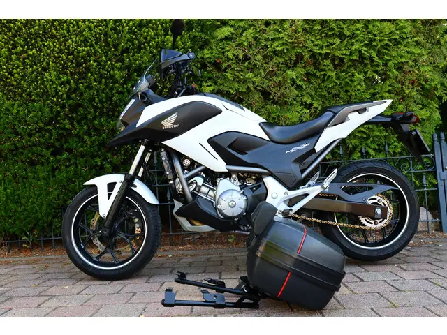 Honda NC 700 NC700XA | NC X ABS 35kw A2 2013 Benzine 4