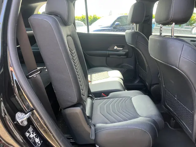 Mercedes-Benz GLB 180 Business Line 2023 Benzine 18