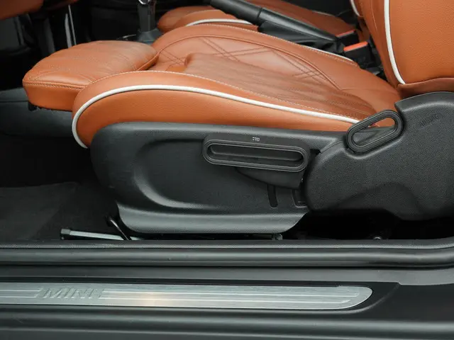 MINI Cooper Cabrio MINI Yours 2022 Benzine 26