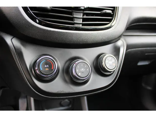 Opel KARL 1.0 ecoFLEX Edition 2016 Benzine 18