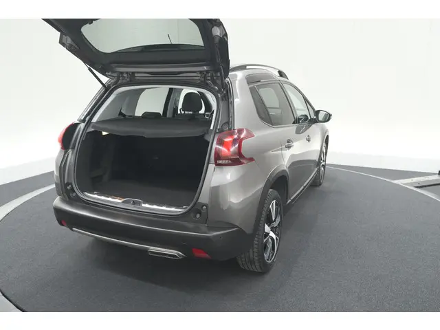 Peugeot 2008 PureTech 130 GT-Line 2019 Benzine 59