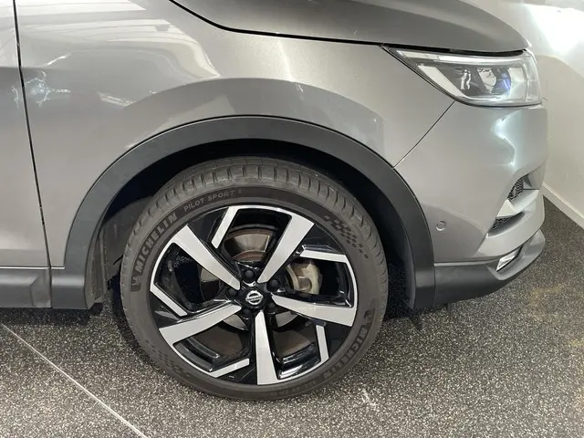 Nissan QASHQAI 1.3 DIG-T Tekna + 2020 Benzine 27