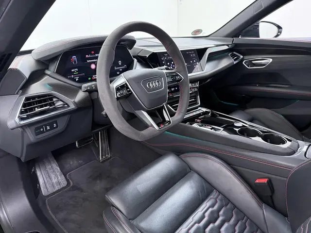 Audi e-tron GT RS 93 kWh 2023 Elektrisch 19