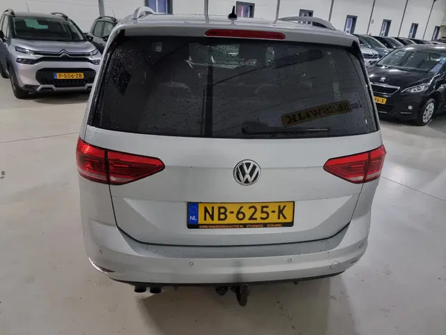 Volkswagen Touran 1.4 TSI Connected Series 2017 Benzine 9