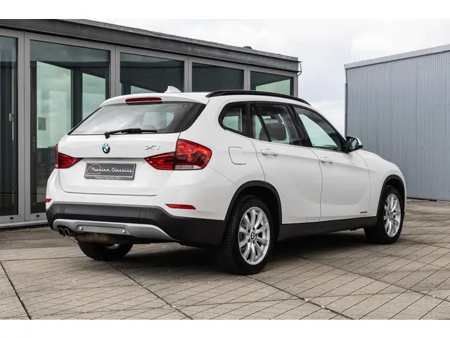 BMW X1 xDrive28i 2014 Benzine 3