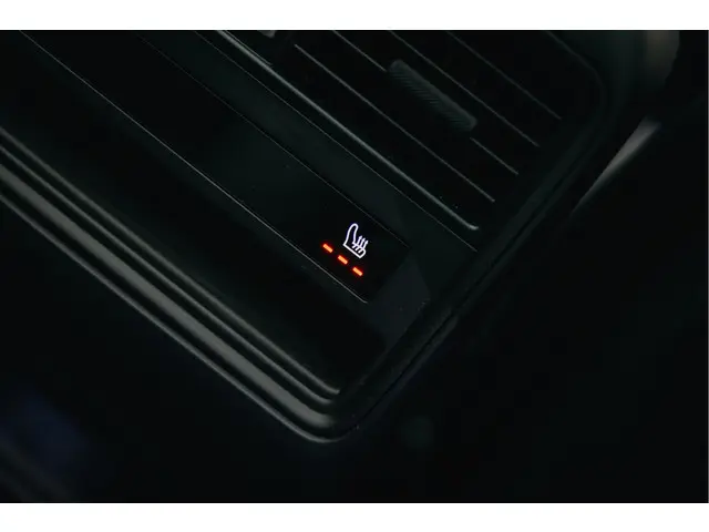 Porsche Cayenne Coupé 3.0 E-Hybrid 2024 Hybride Benzine 25