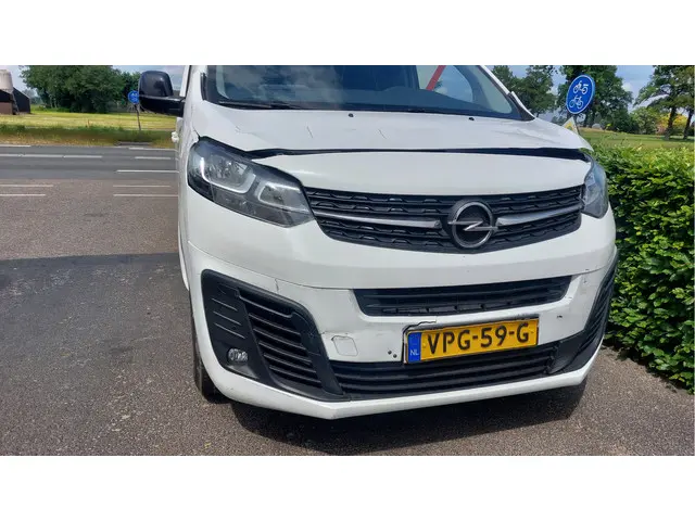 Opel Vivaro 2.0 CDTI L2H1 Edition 2021 Diesel 16