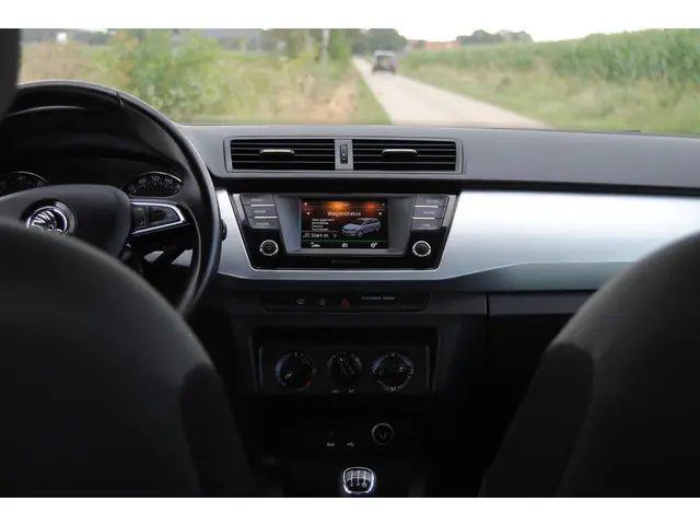 Škoda Fabia Combi 1.0 Style 2015 Benzine 17