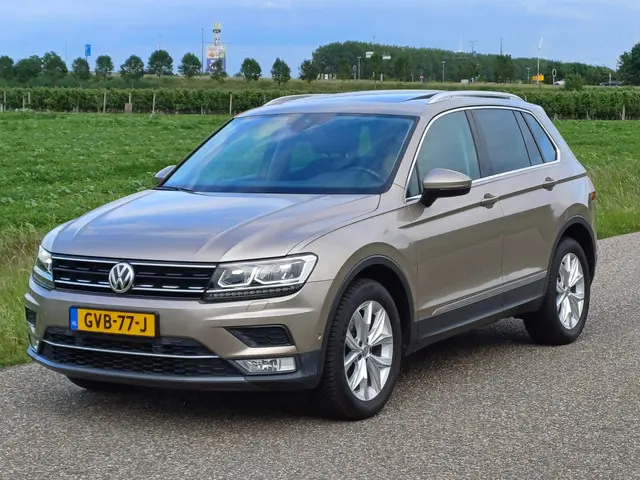 Volkswagen Tiguan 1.4 TSI 4Motion Highline 2017 Benzine