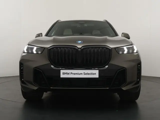 BMW X5 xDrive50e 2025 Hybride Benzine 6