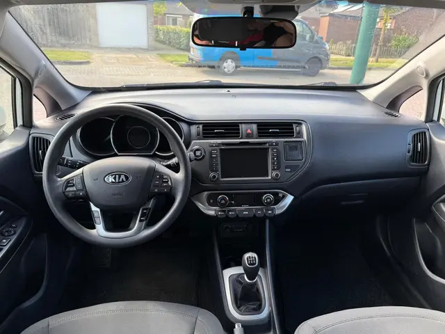 Kia Rio 1.2 CVVT Super Pack 2013 Benzine 13