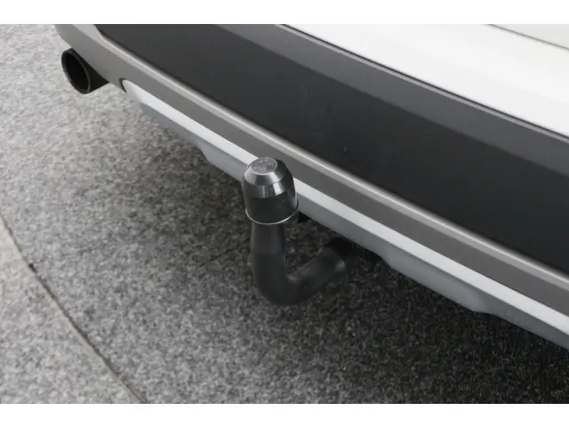 BMW X1 sDrive18i High Executive Automaat 2017 Benzine 29