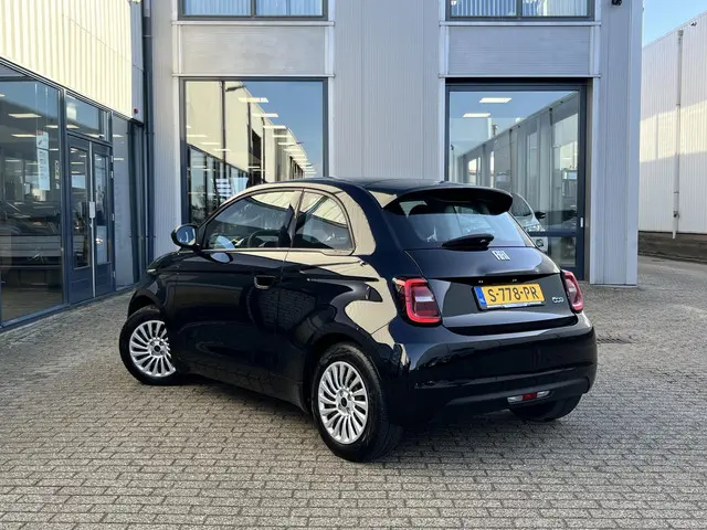Fiat 500e 42 kWh 2023 Elektrisch 25
