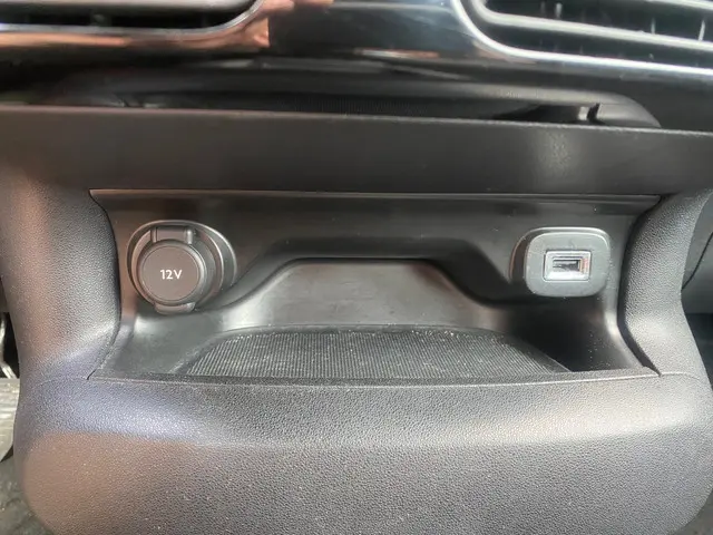 Citroën C4 Cactus 1.2 PureTech Feel 2016 Benzine 12