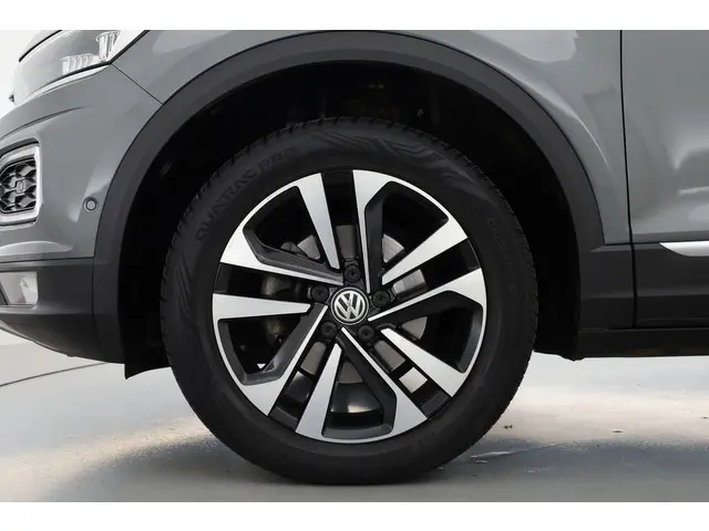 Volkswagen T-Roc 1.5 TSI 150 PK Sport (DSG) 2019 Benzine 34