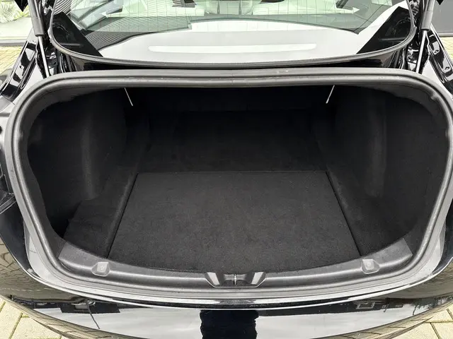 Tesla Model 3 Long Range AWD 75 kWh 2019 Elektrisch 28