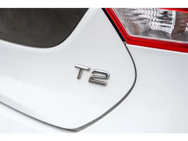Volvo V40 T2 Polar+ Automaat 2019 Benzine 17
