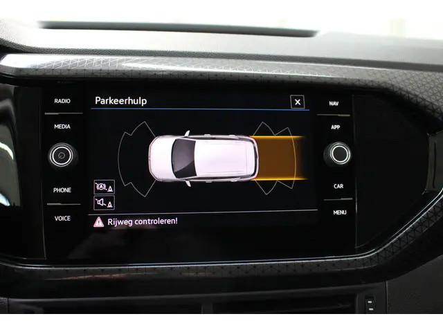 Volkswagen T-Cross 1.5 TSI 150PK Style DSG 2022 Benzine 19