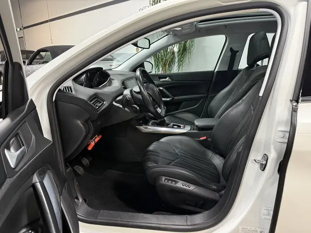 Peugeot 308 SW 1.2 PureTech Allure 2018 Benzine 5