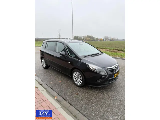 Opel Zafira Tourer 1.4 Cosmo 7 personen 2015 Benzine