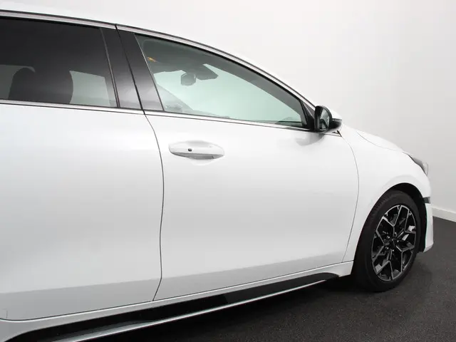 Kia ProCeed 1.5 T-GDi GT-Line 2022 Benzine 26
