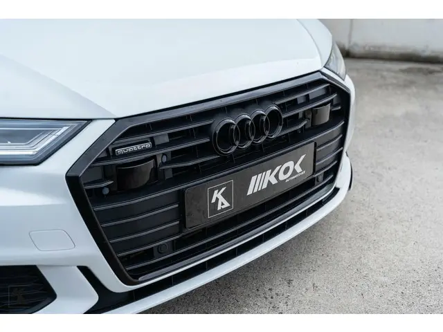 Audi A6 Avant 45 TFSI | 2019 Quattro | S-line 2019 Benzine 64