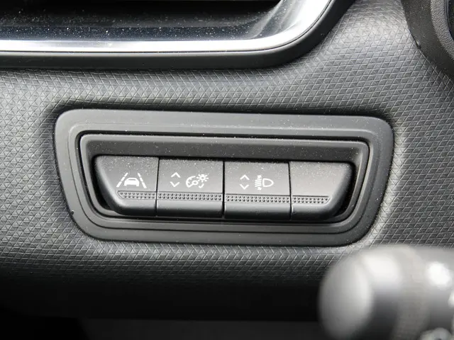 Renault Clio 1.0 TCe 90PK Intens 2022 Benzine 26